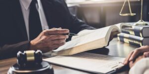 When to Contact Family Lawyers Perth for Property Settlement After Divorce